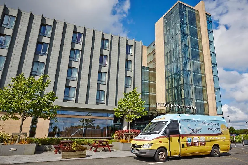 Clayton Hotel Dublin Airport Coolock