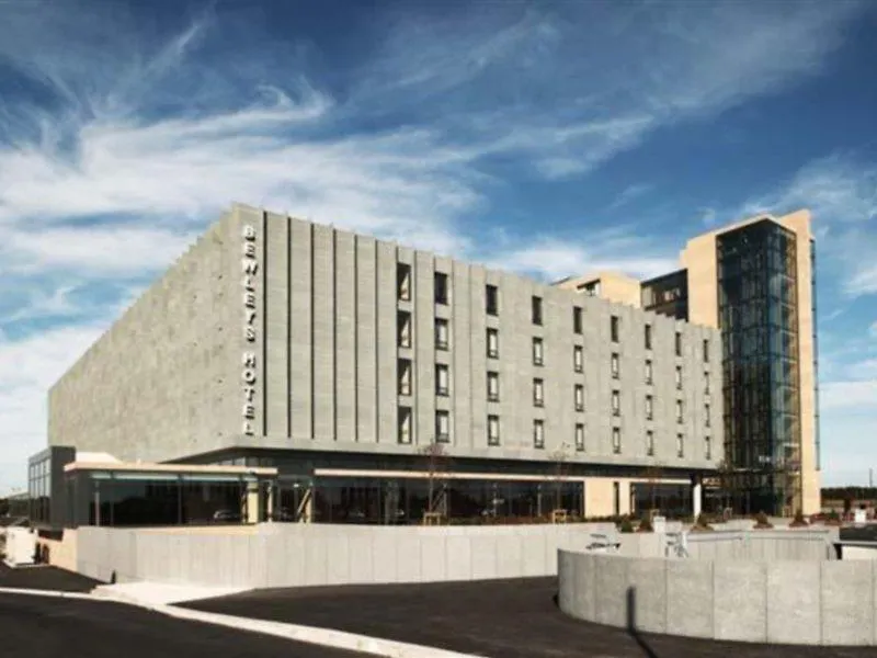 Clayton Hotel Dublin Airport Coolock